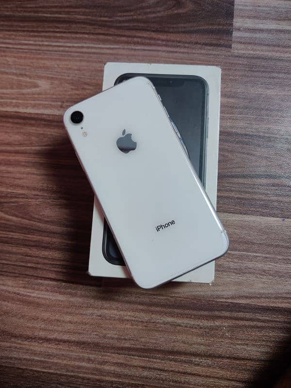 Iphone XR PTA APPROVED 0