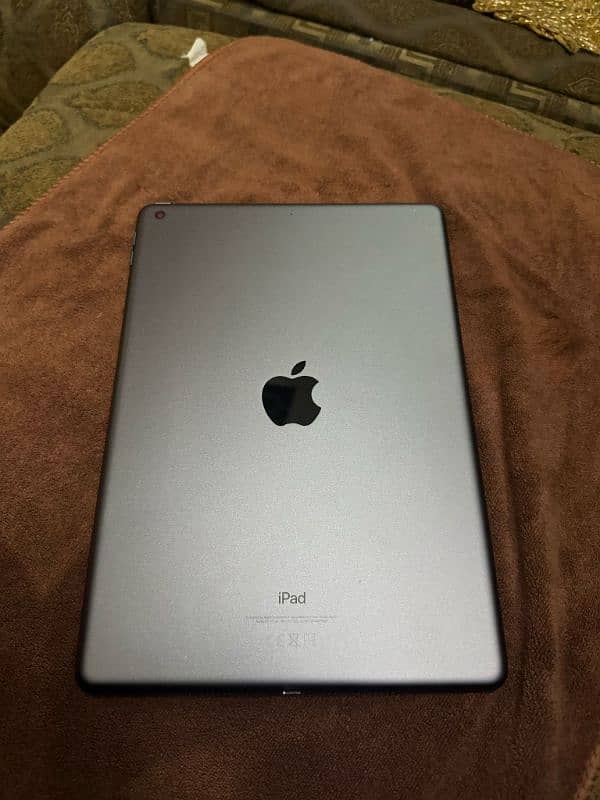 Apple Ipad 9th generation (64)GB storage condition 10/9 1