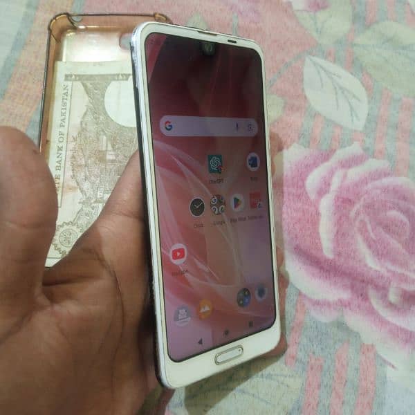 Sharp Aquos R2 pta approved 3