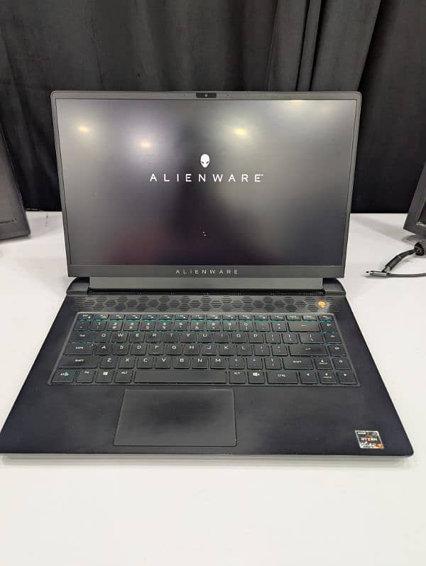 Alienware m15 R5 - RTX 3060 | 32GB RAM | 1TB Samsung 980 Pro SSD 0