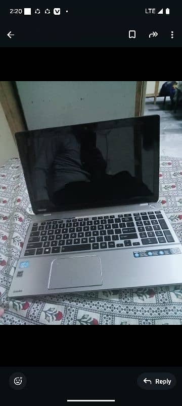 Toshiba core I 5 3rd generation 4 ram 750 rom 0