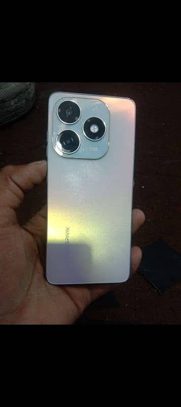 Tecno spark 20 with box 0