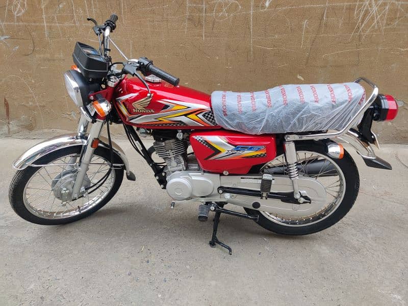 Honda 125 2025 1