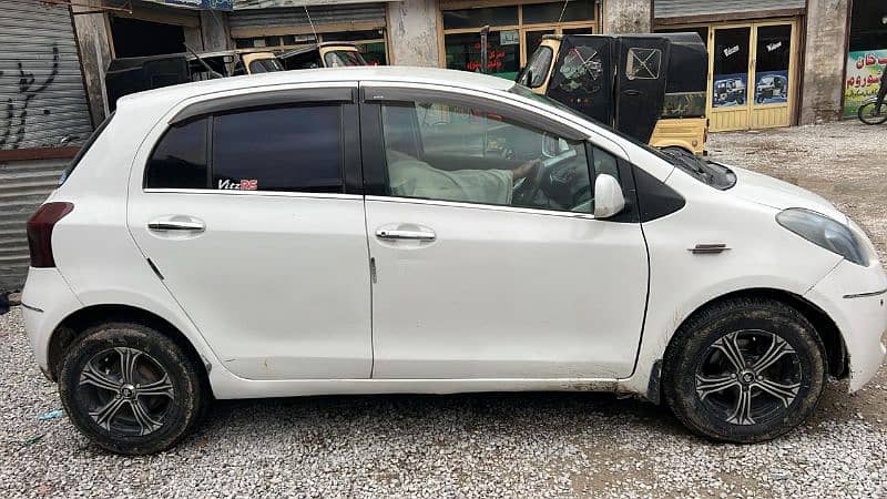 Toyota Vitz 2005 2