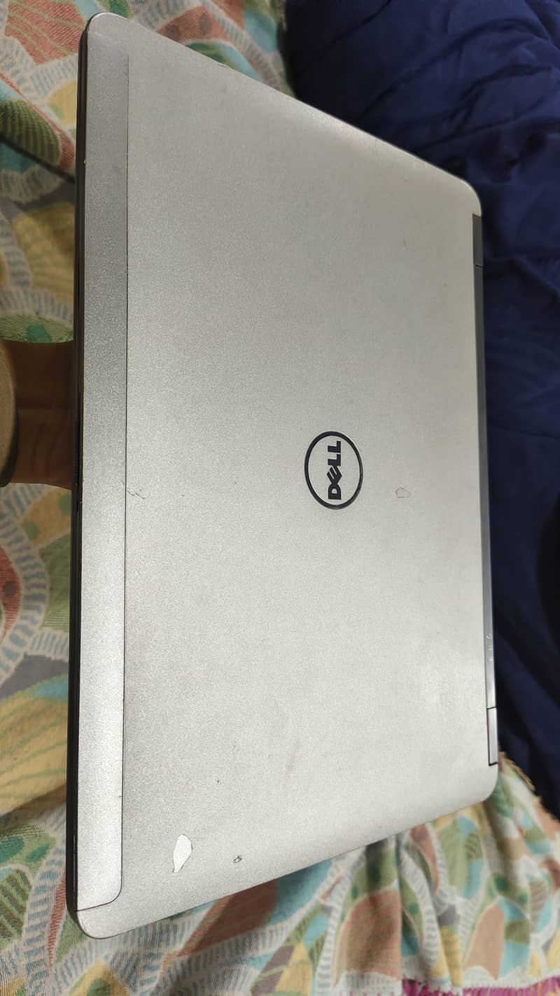 Laptop Core i5 4th generation dell 0