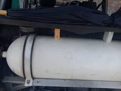 Genuine CNG cylinder with kit in good condition for sale