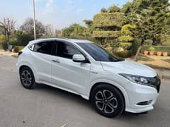 Honda Vezel 2016