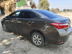 COROLLA ALTIS 1.6 2015 Model B2B For Sale!