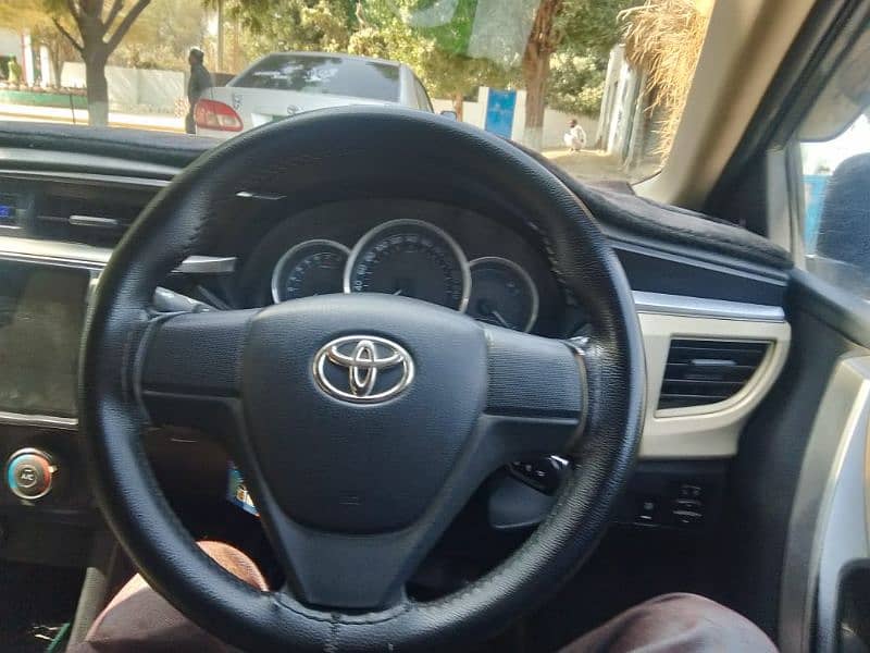 COROLLA ALTIS 1.6 2015 Model B2B For Sale! 3