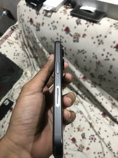 I phone 15 pro jv Black 128 gb with box