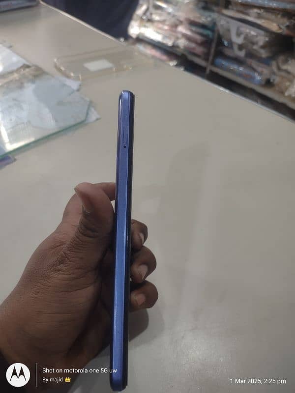 tecno camon 18t box carger 4gb 128gb 1