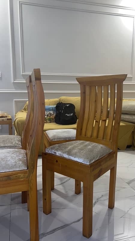 solid diyar wood 4 dining chairs 1