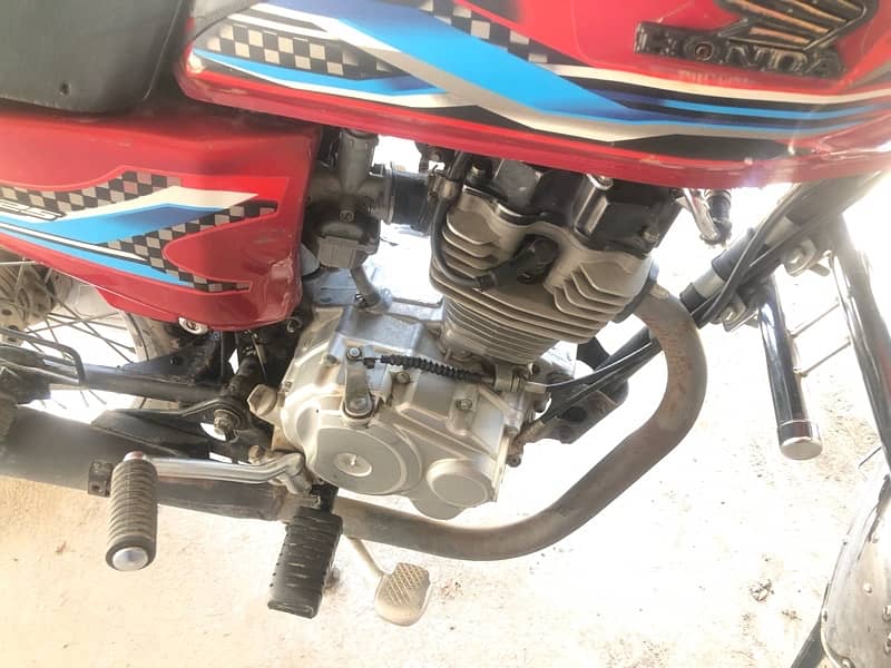 Honda CG 125 2016  Fuel average 49 km 3