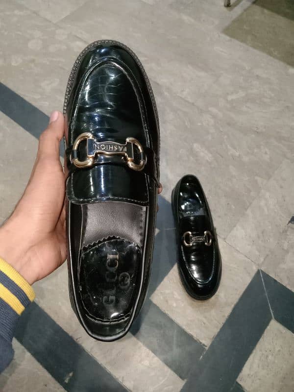 men shoes in new condition 2