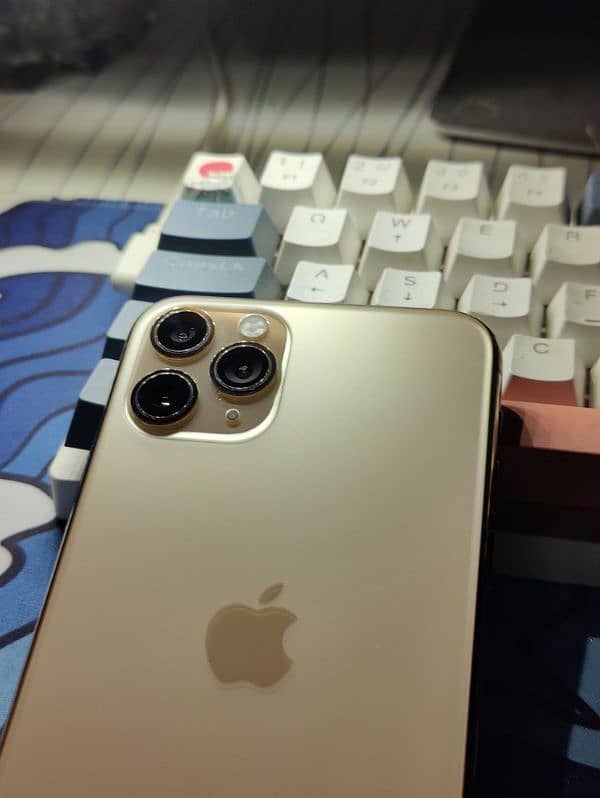 iphone 11 pro pta approved 4