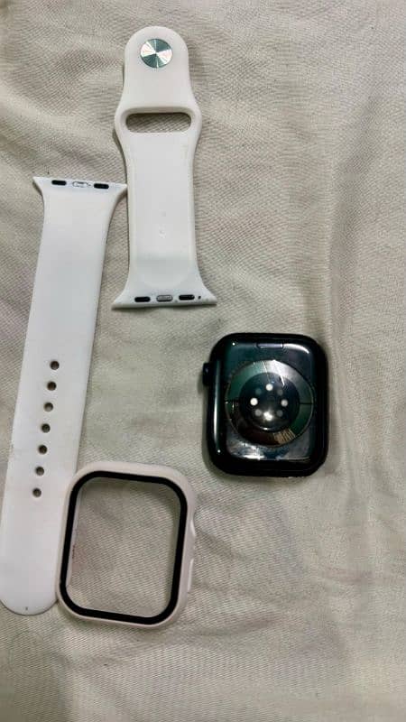 Apple Watch Series 7 45mm 3