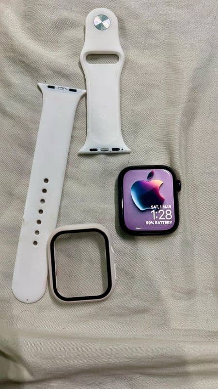 Apple Watch Series 7 45mm 4