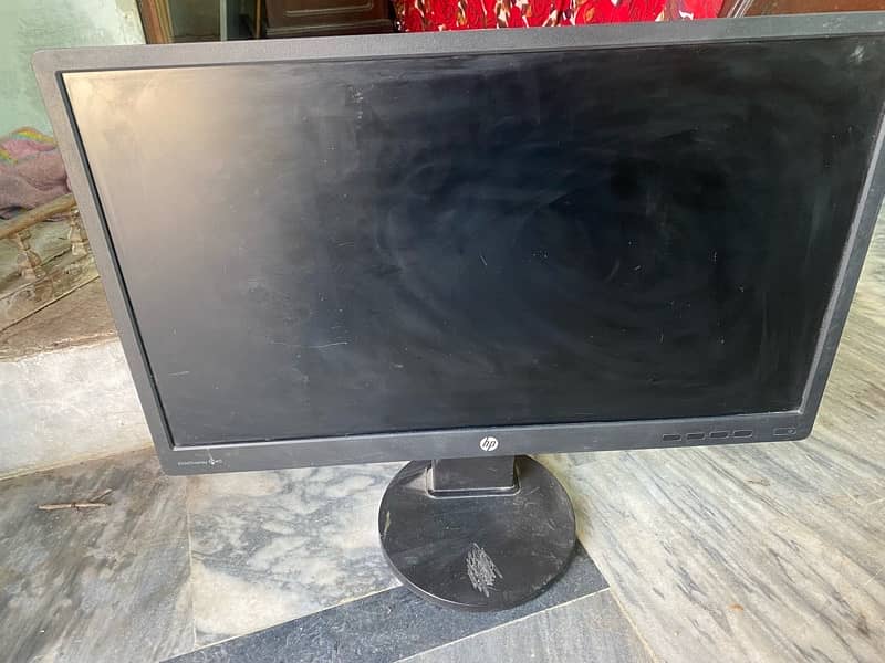 HP Monitor LCD 24 Inches 1