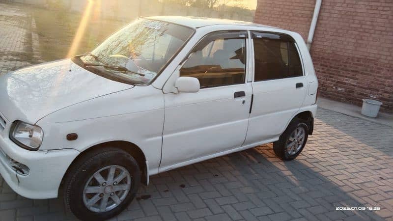 Daihatsu Cuore 2008 5