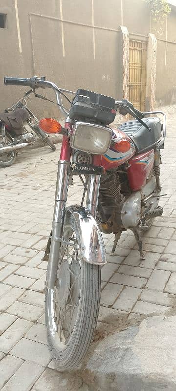 125 Honda Bike For Urgent Sell 1