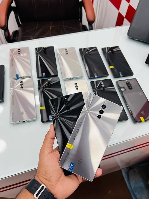REDMAGIC 8S PRO 16/512GB, REDMAGIC 6 PRO, REDMAGIC 7 Available 2