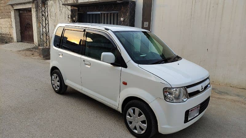 Mitsubishi Ek Wagon 2007/2012 automatic in original condition. 1