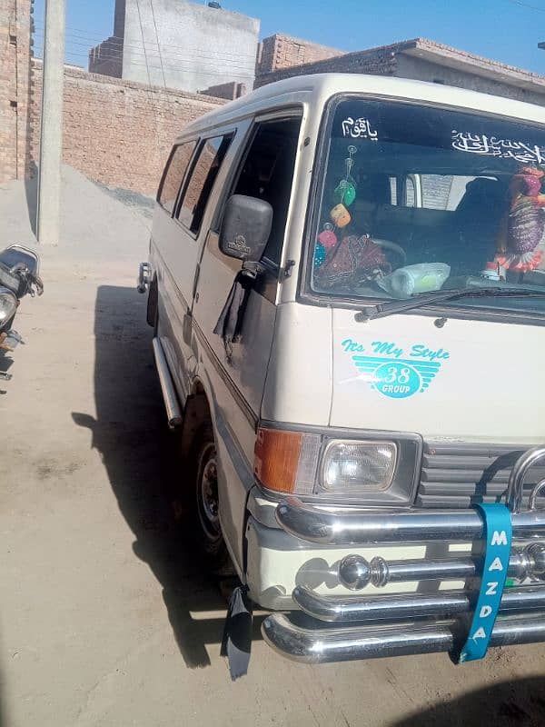 khurnwala faisalabad Mazda van good condition 1