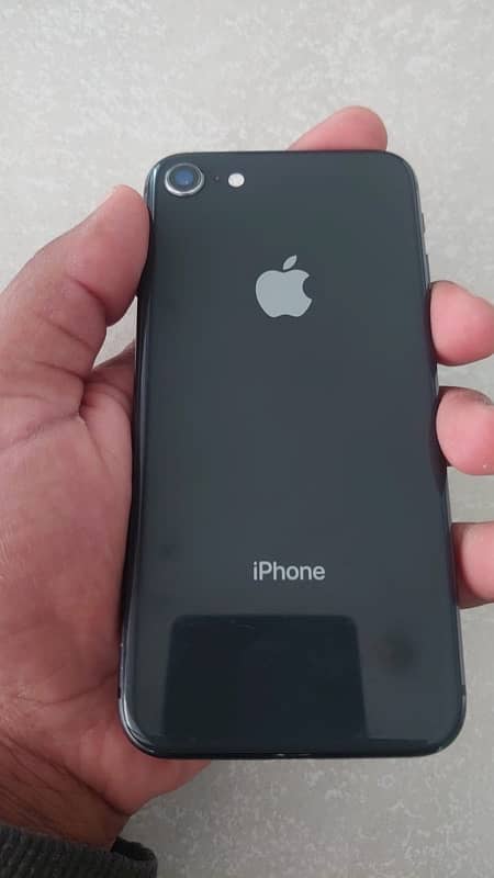 iPhone 8 non pta 1