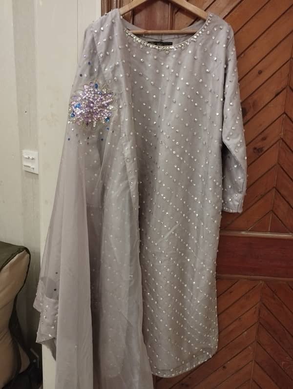 Formal Dresses For Eid 6