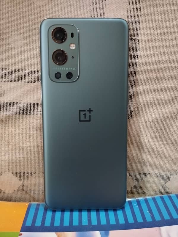 OnePlus 9pro 12/256 with original box and charger 5