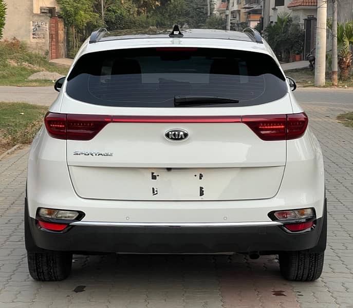 KIA Sportage FWD 2023 9