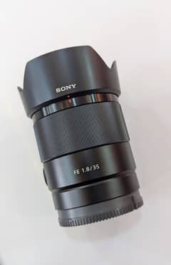 Sony 35mm 1.8 for sale