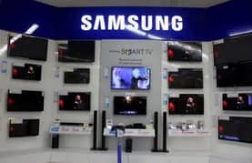 43 INCHESS SAMSUNG'S SMRT LED UHD TV 3 year warranty O323O9OO129