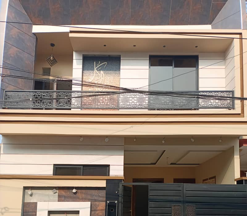 5 Marla House For SALE In Johar Town Very Beautiful Luxury Brand New Modern Design Front Elevation Super Hot Location Waliking Distance to Emporium Mall or Lahore Expo Center 1