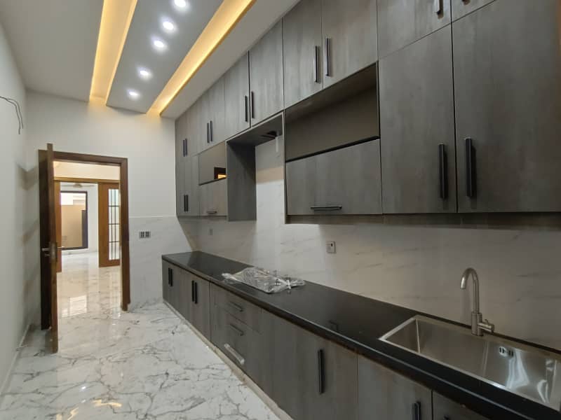 5 Marla House For SALE In Johar Town Very Beautiful Luxury Brand New Modern Design Front Elevation Super Hot Location Waliking Distance to Emporium Mall or Lahore Expo Center 11