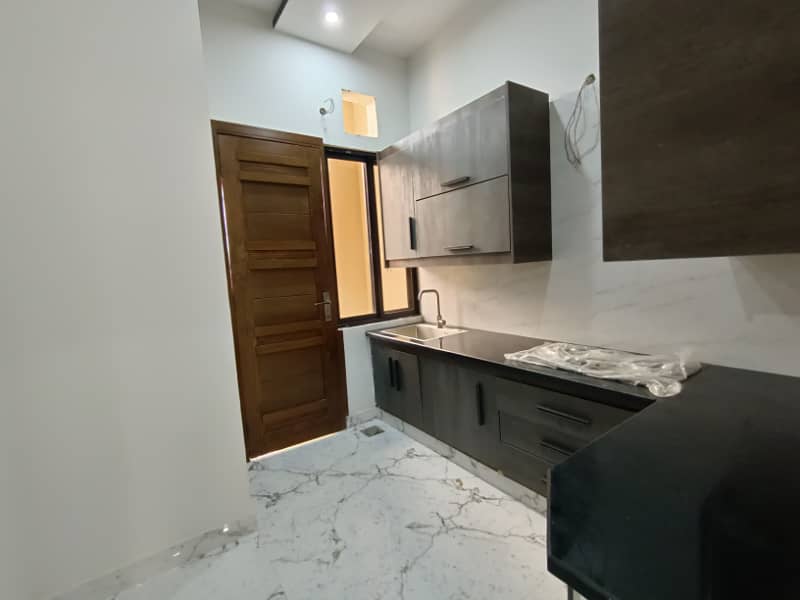 5 Marla House For SALE In Johar Town Very Beautiful Luxury Brand New Modern Design Front Elevation Super Hot Location Waliking Distance to Emporium Mall or Lahore Expo Center 43