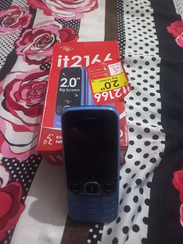 ITEL it2166 with box 1