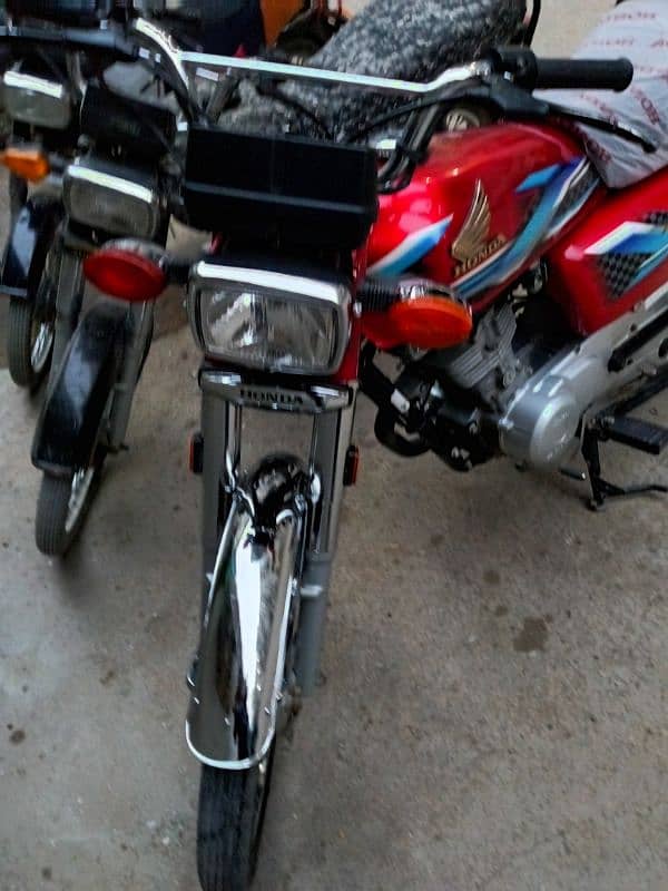 Honda CG 125 slightly used 1