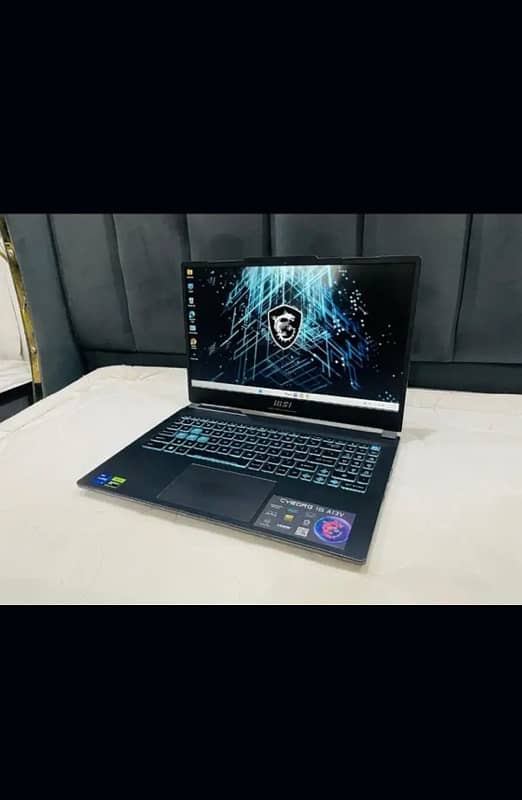 MSI CYBORG 15 A13V Gaming laptop for urgent sale 4