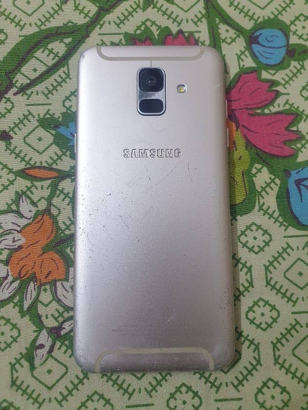 Samsung Galaxy A6 0