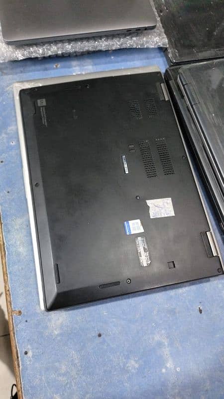 Lenovo ThinkPad X13 Yoga 5