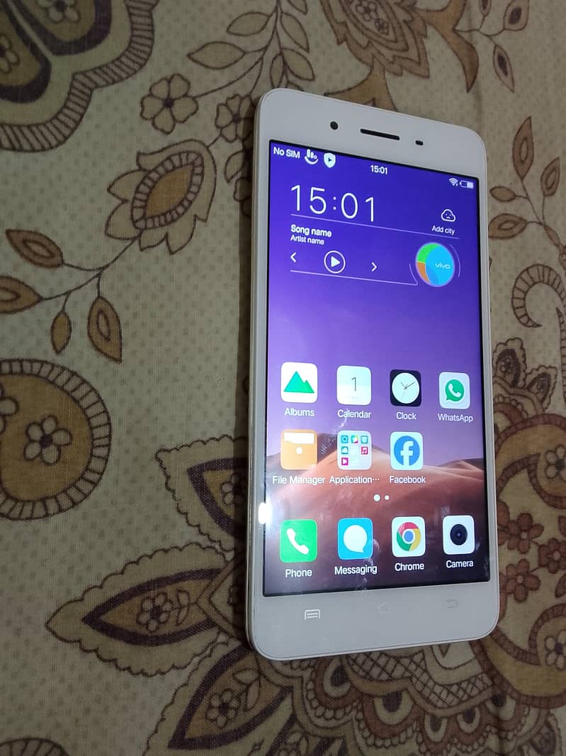 Vivo Y55s (condition is 10/10) 2