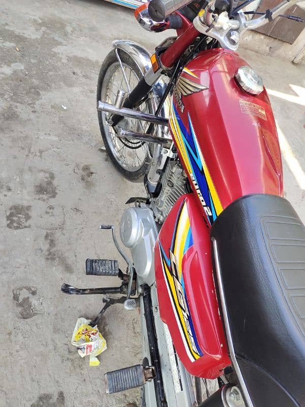 Honda 125 for sale 19 model 4