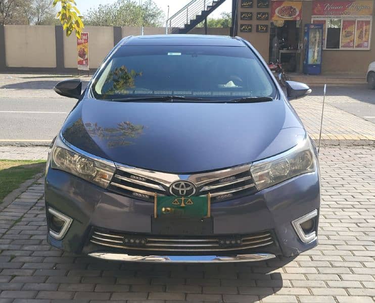 Toyota Altis Grande 2015 0