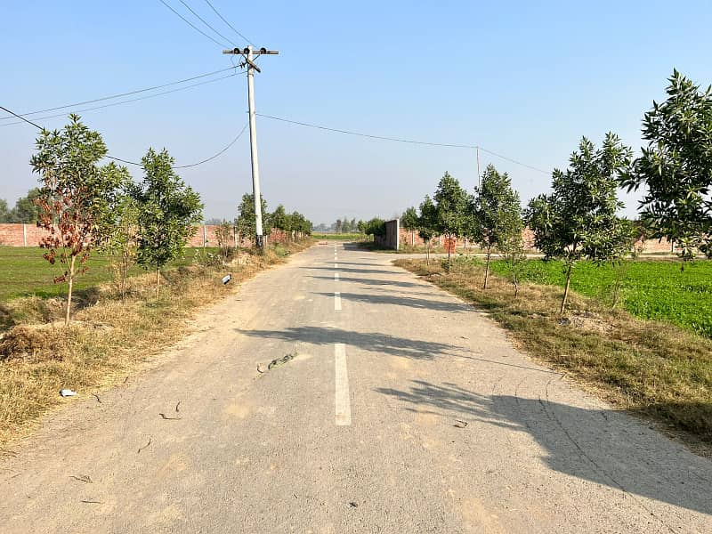 4 Kanal Ideal Location Boundary Wall Plot With Tube Well 15 Minutes Drive From DHA Phase 7 Plot For Farmhouses Near To Main Bedian Road Harbor Society Moza Lakhokhi 2