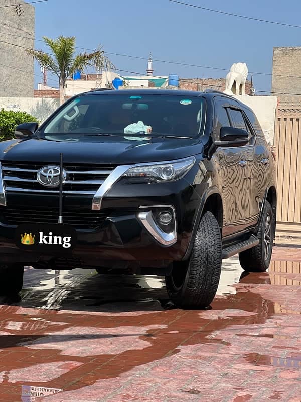 Toyota Fortuner V 2018 2