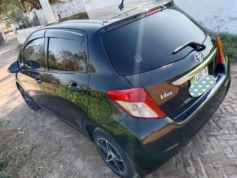 Lush Condition Toyota Vitz 2013/16 Full genuine Car 6