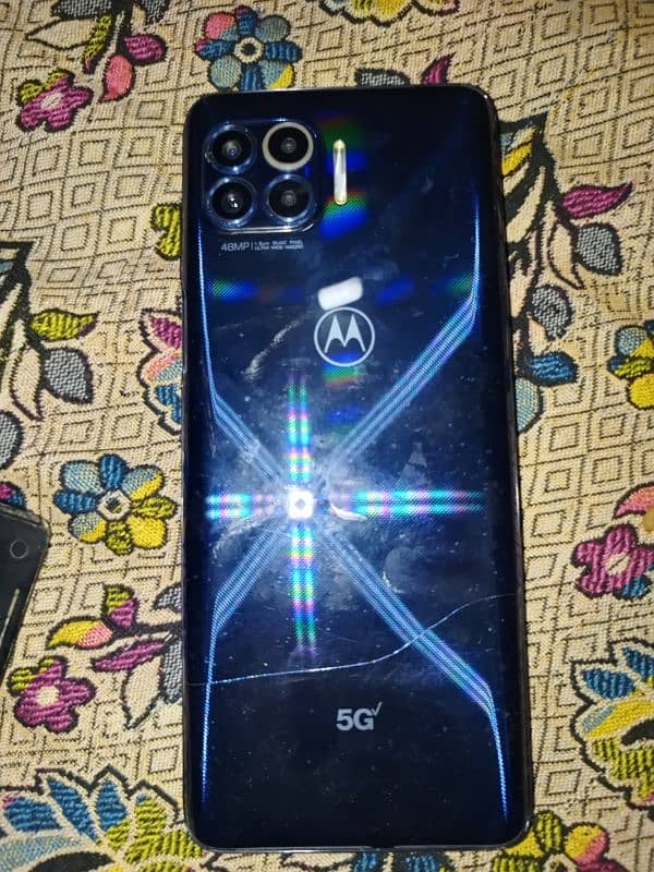 moto one 5g 0