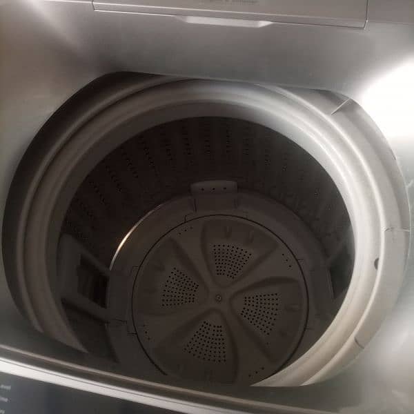 Haier washing machine automatic 9 kg contact me WhatsApp 03428126589 2