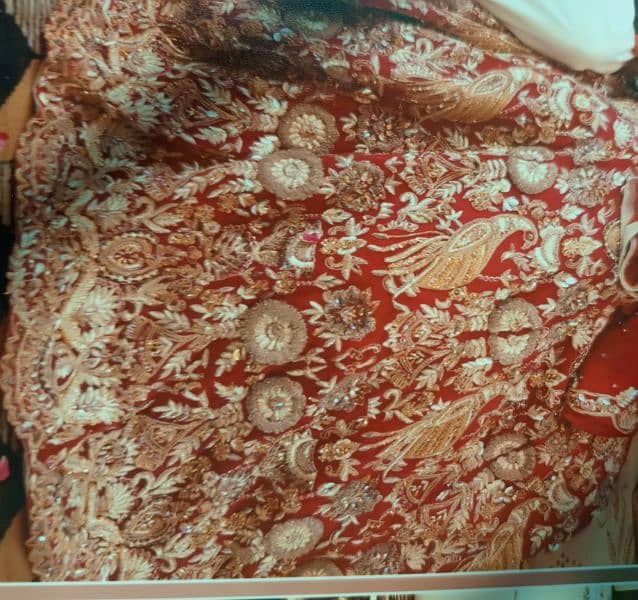 bridal lehenga is in pristine! 4